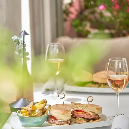 Portobay Liberdade 5* Лісабон