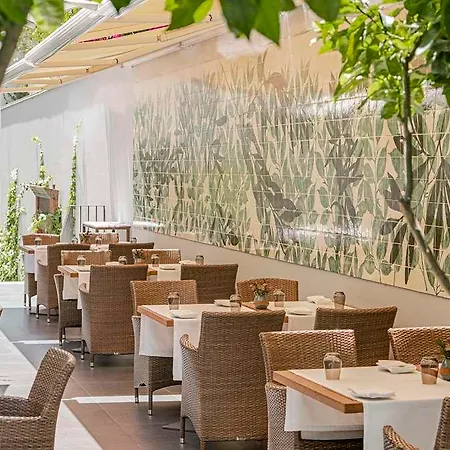 Portobay Liberdade 5* Лісабон