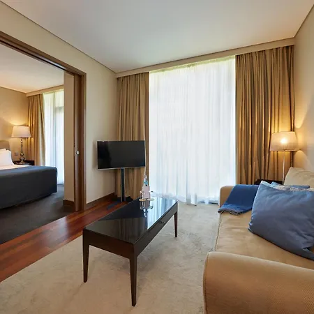 Szálloda Portobay Liberdade